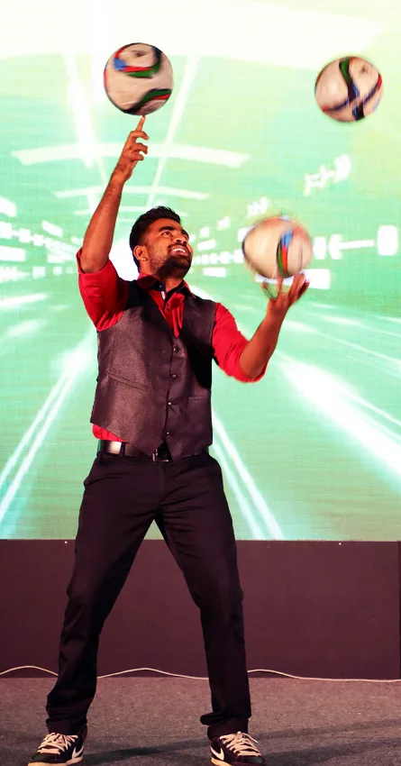Kids Birthday Juggler in Chennai performing at party – Best entertainer for children’s events, juggling rings, clubs, and LED props