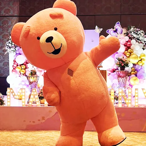 Thrillveera Entertainment unicycle performer showcasing balance and dynamic movement during a live event.