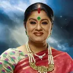 Sudha Chandran praising Thrillveera’s captivating and expert performance on Ugram Ujjwala Mazhavil Manorama
