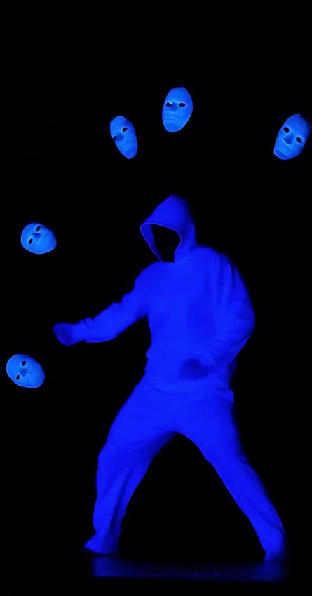 UV act show performance at night event – glowing blacklight dance entertainment by ThrillVeera Entertainment in India